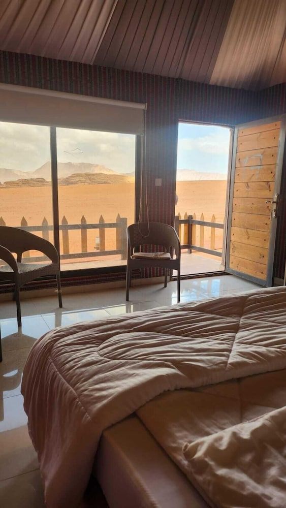 Shaheen Camp wadi rum Deluxe Tent 7