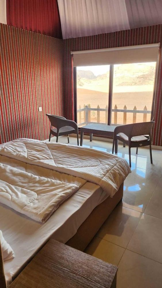 Shaheen Camp wadi rum Deluxe Tent 15