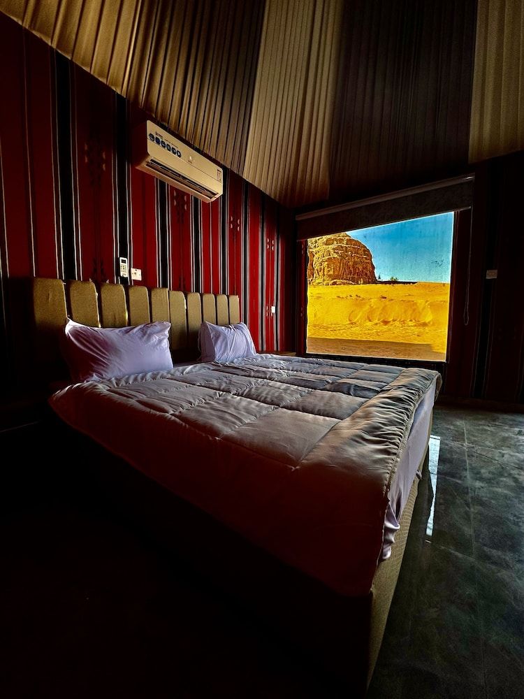 Mirage Camp wadi rum Panoramic Room 10