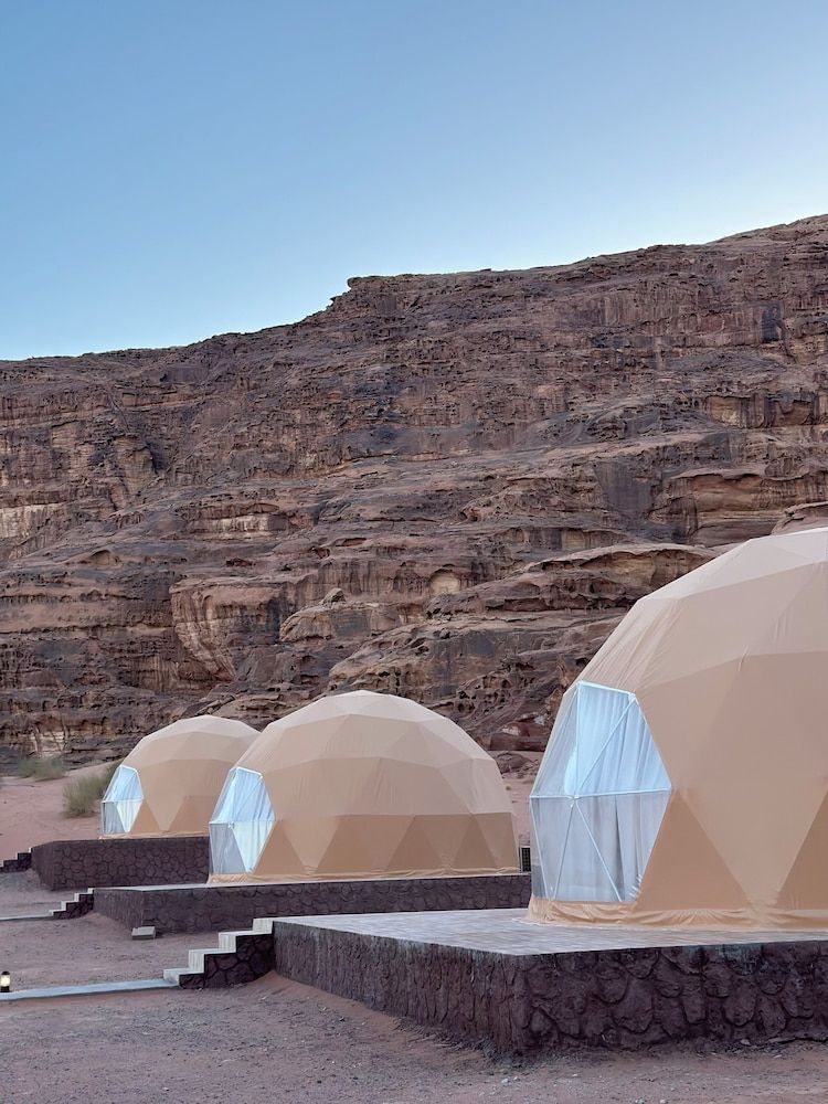 Luxury purple bubble tents