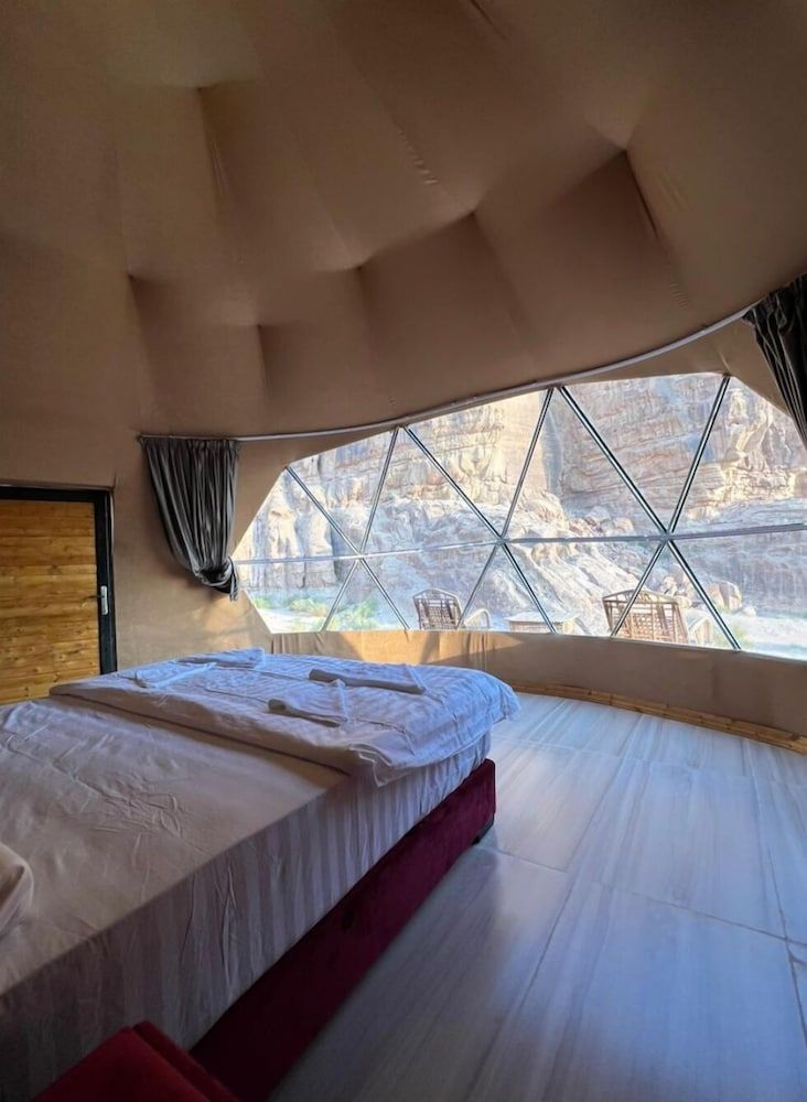 Wadi Rum Mars Camp Panoramic Triple Room 4
