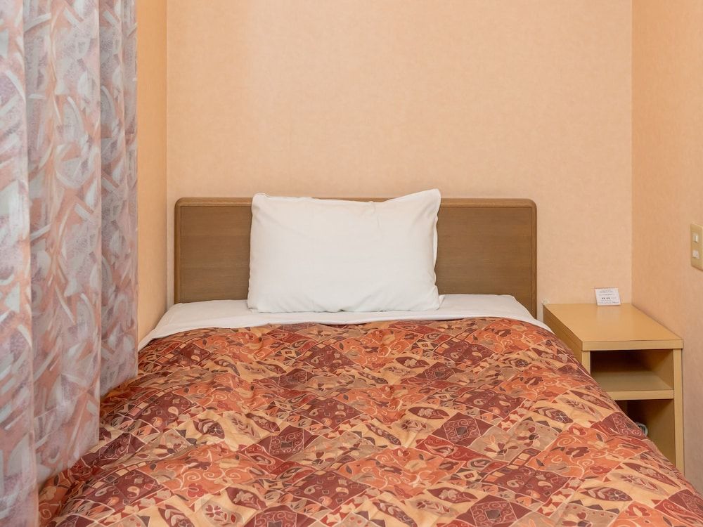Traditional Single Room, 1 Twin Bed, Non Smoking (Showa)