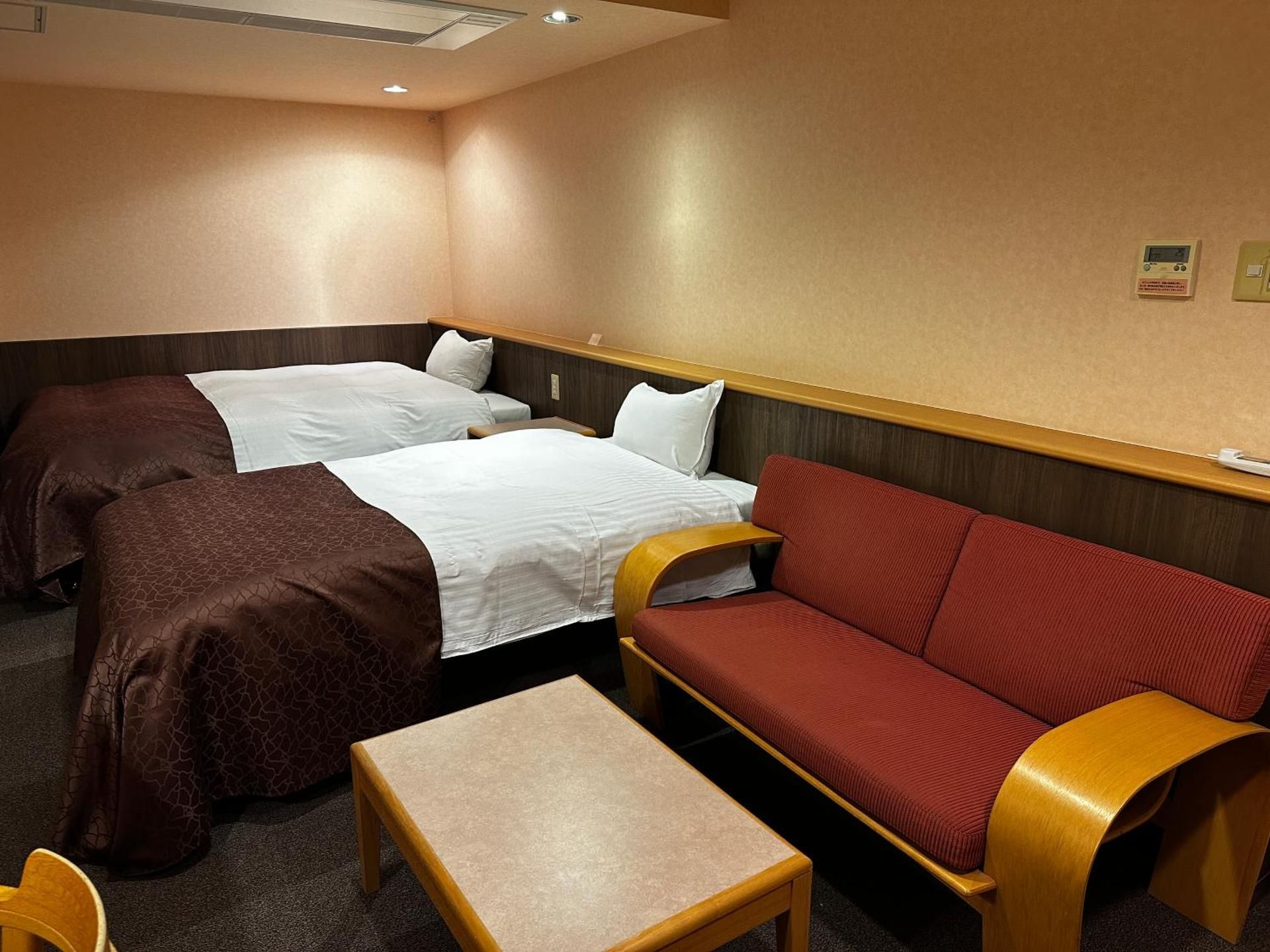 Superior Twin Room