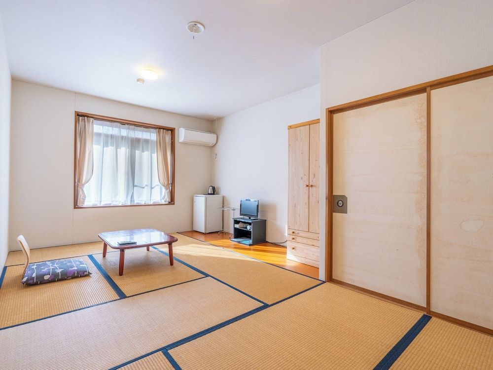 Basic Quadruple Room