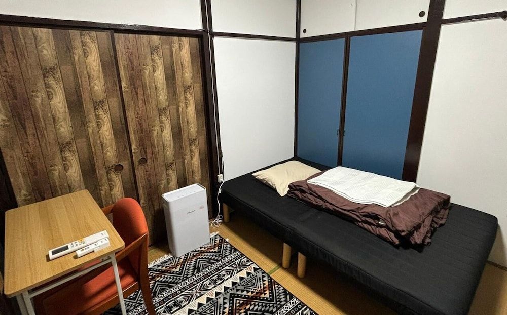 Basic Single Room