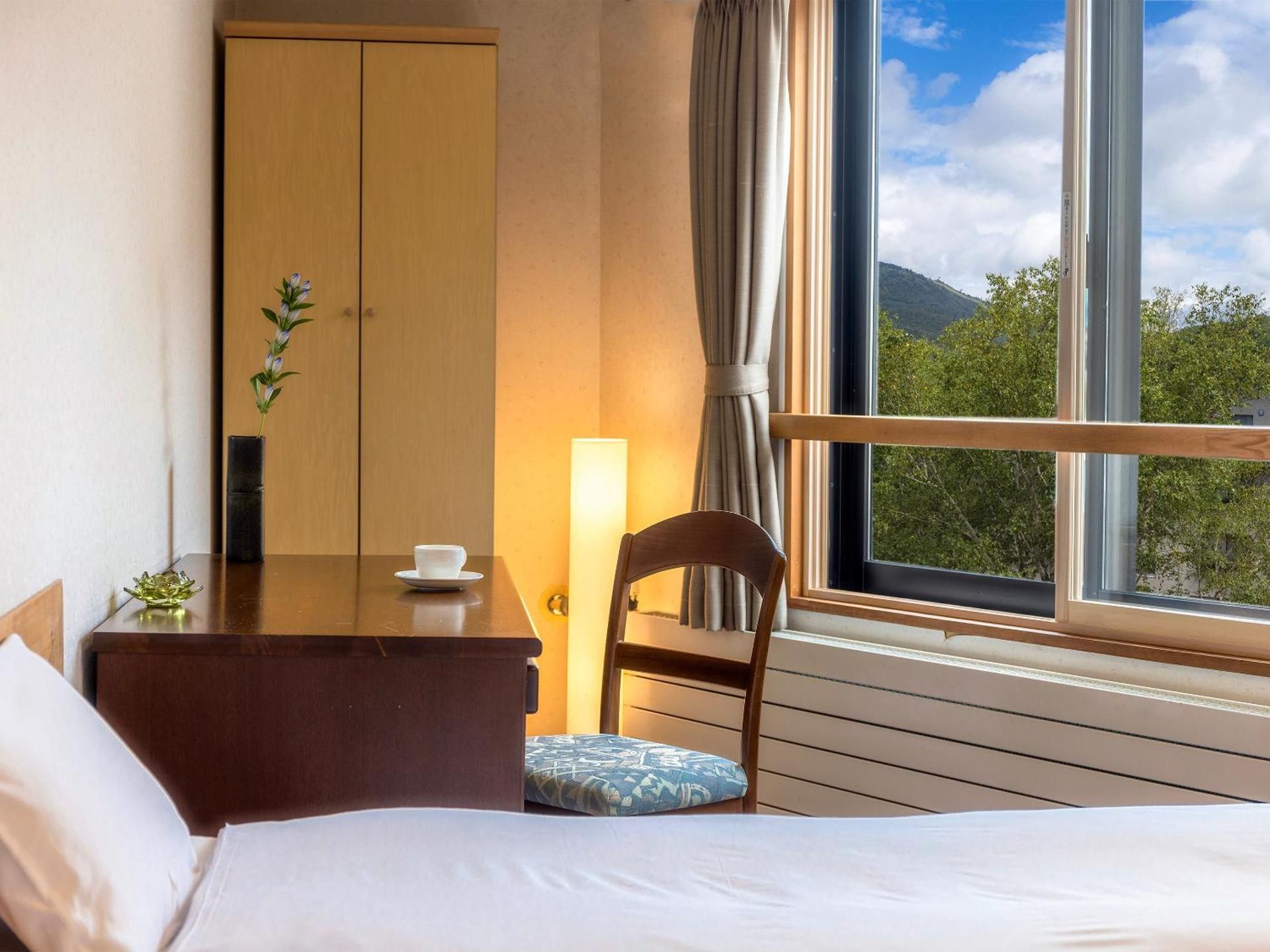 Twin Room with Bathroom