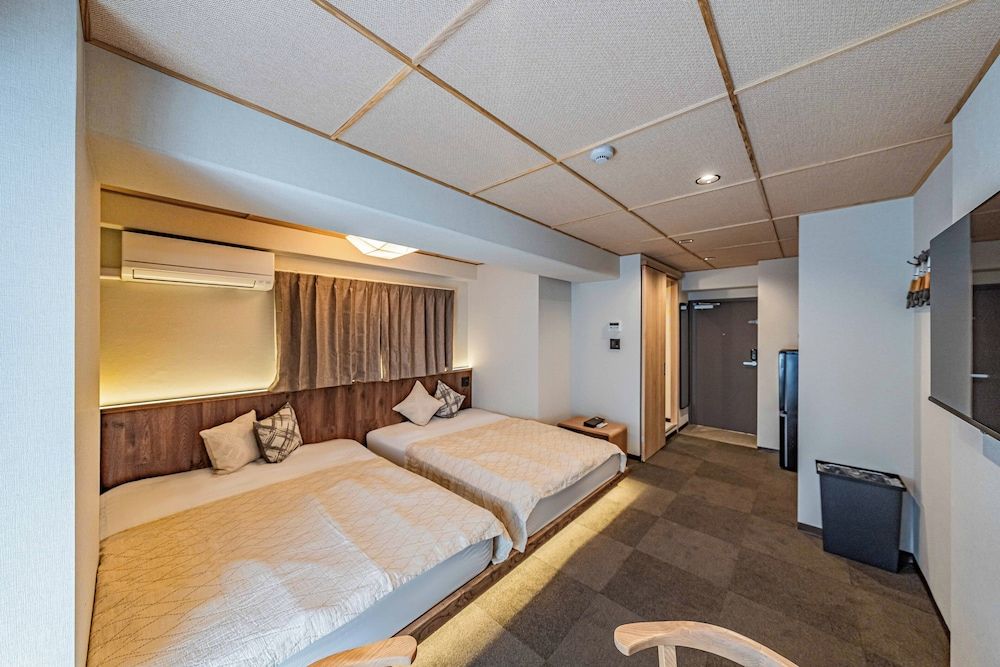 Quadruple Room, 2 Double Beds, Non Smoking