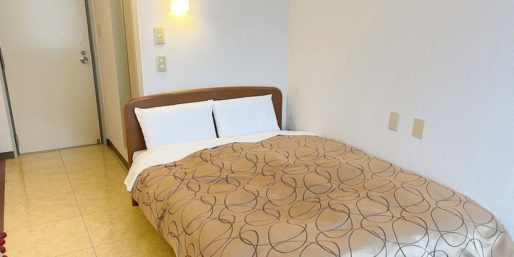 Double Room, Non Smoking (with Unit Bath)