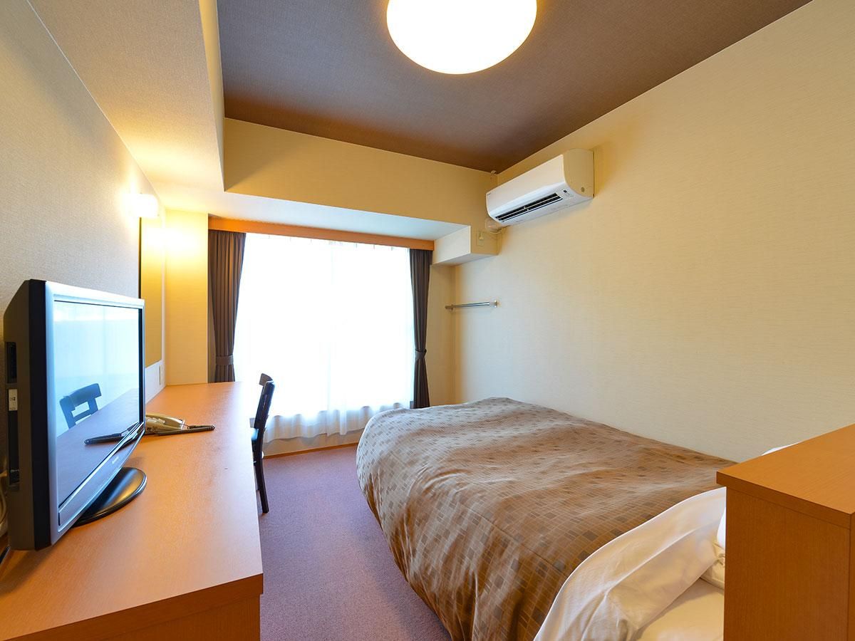 Economy Semi-Double Room, Shower Only, Non-Smoking