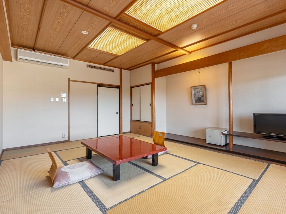 Japanese B (12Tatami)(With private bathroom), Non Smoking