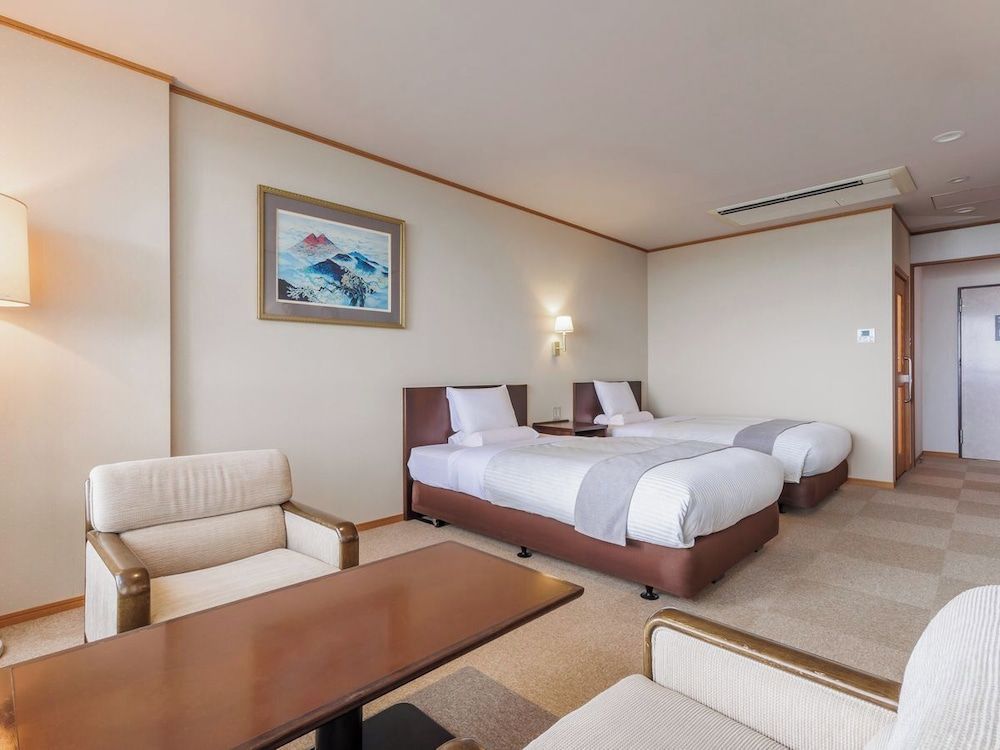 Superior Twin(Panorama View)(With private bathroom)(Non-smoking)