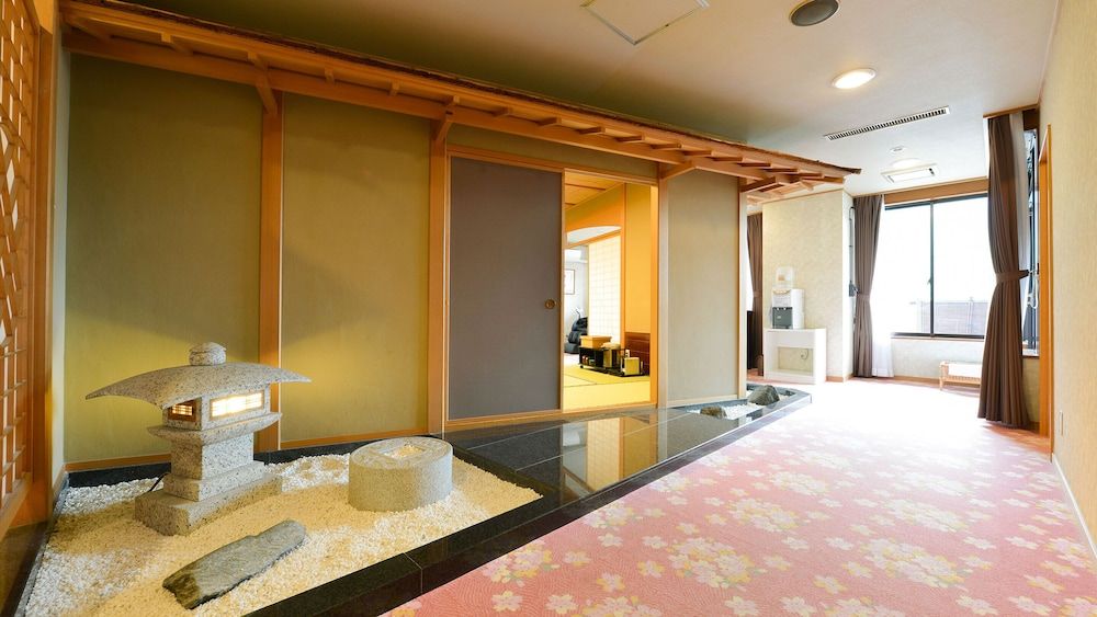 Suite Japanese-Western-Style Twin Room(HEISEI) with Private Open Air Bath -Indoor Bath - Non-Smoking