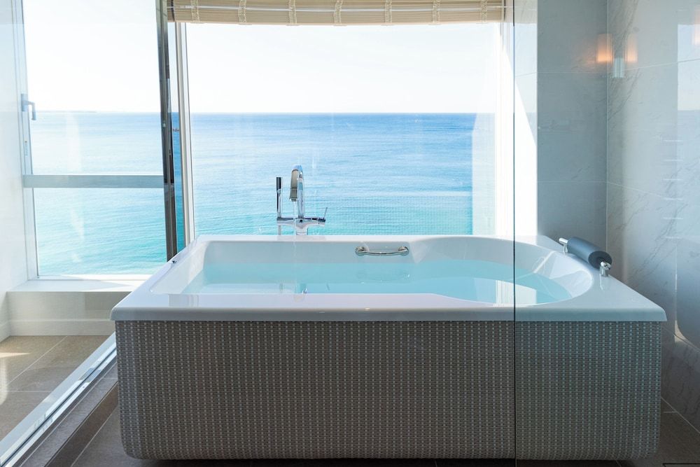 Superior Suite, Non Smoking (Breakfast + French Dinner [Dinner time: 5:00~5:30PM])