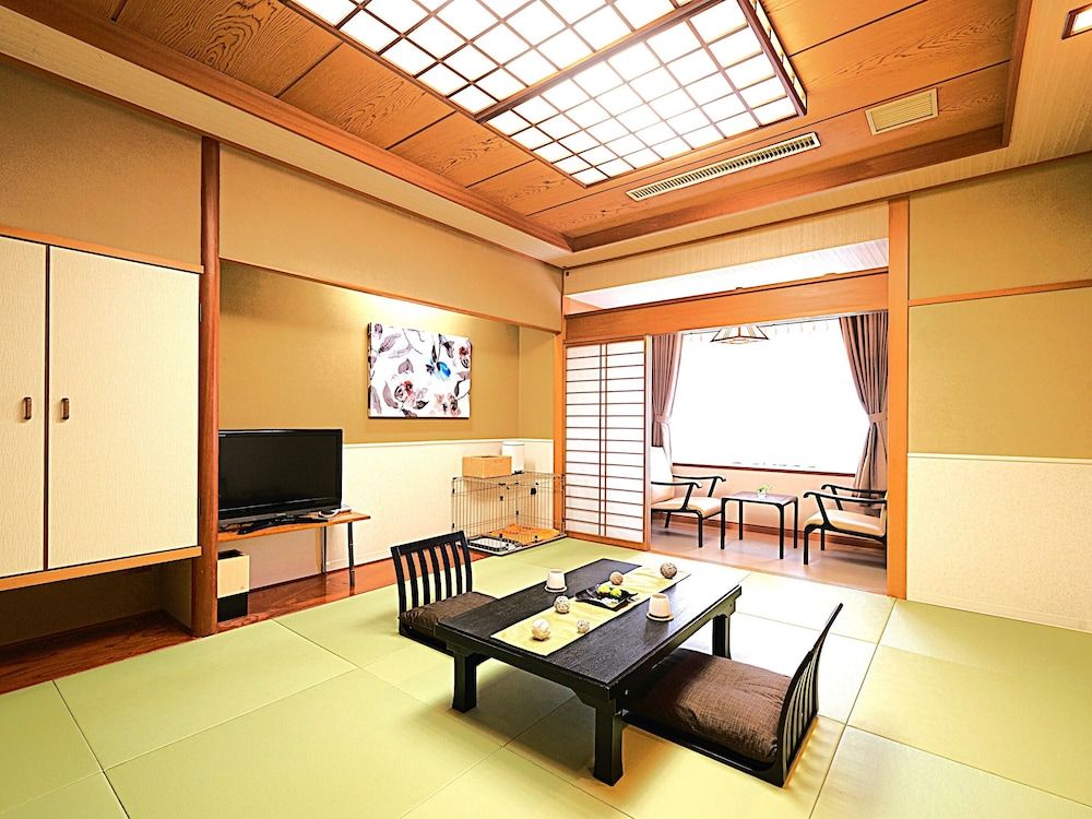 [Japanese Beauty] 33 square meters, Non Smoking