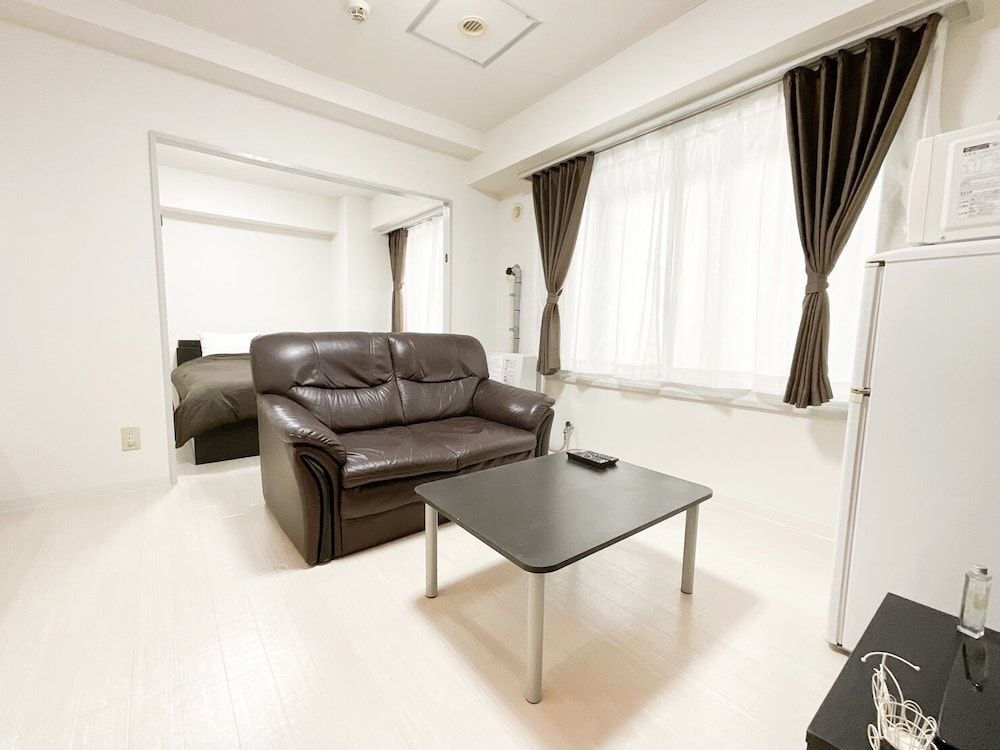 Room 502 (Mattress usable only when 3 people)
