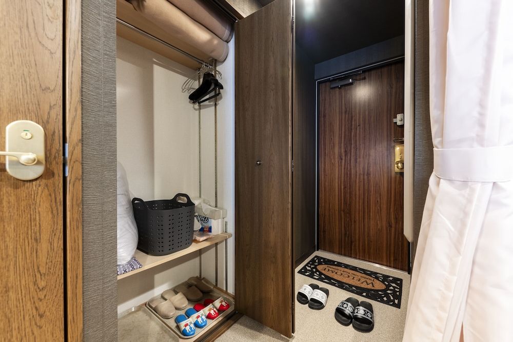 Business Apartment
