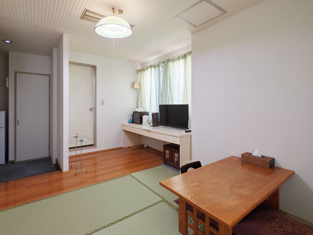 Traditional Quadruple Room, Non Smoking