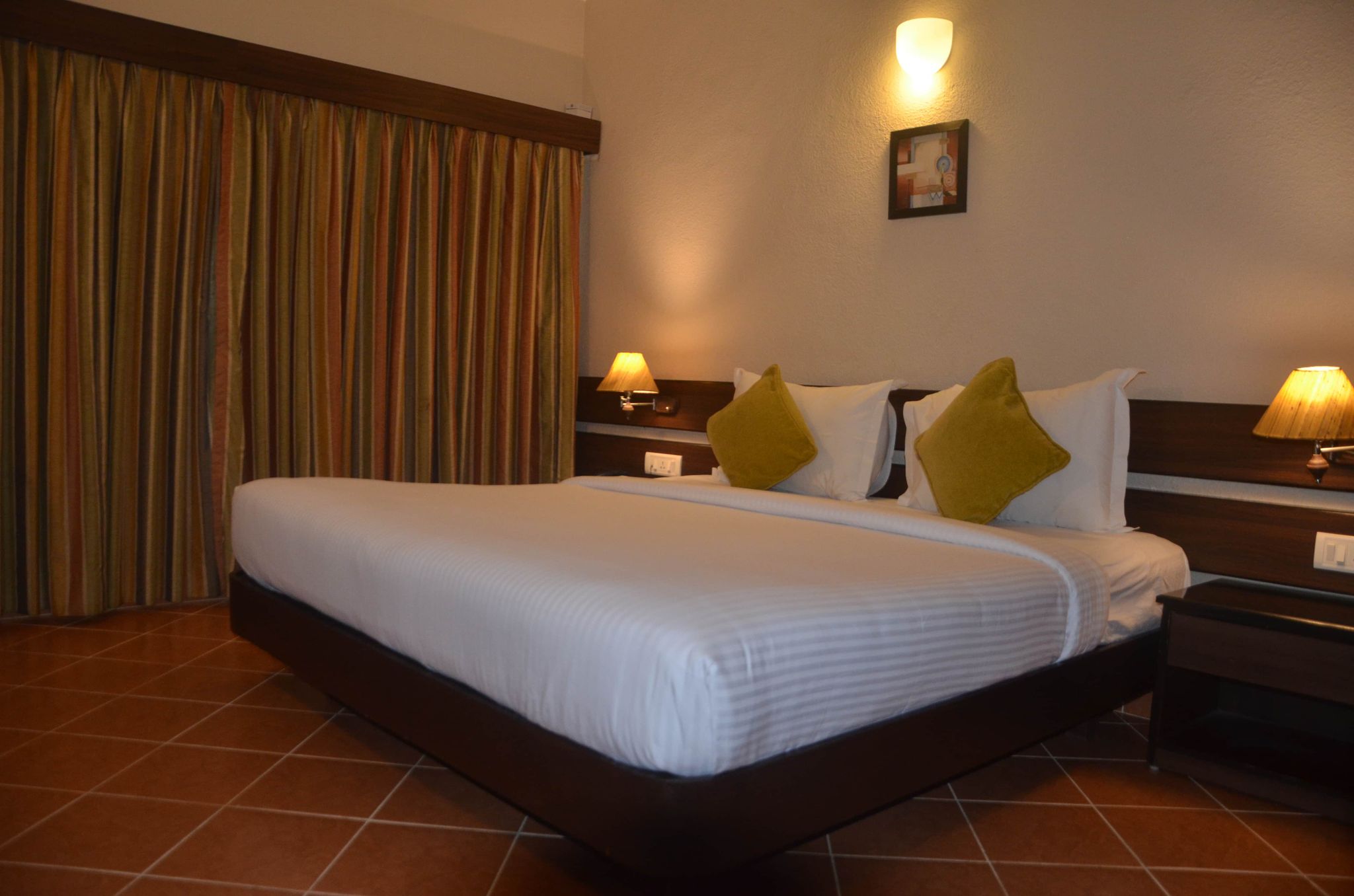 Green Pastures - A Hill Country Resort Standard Room 4