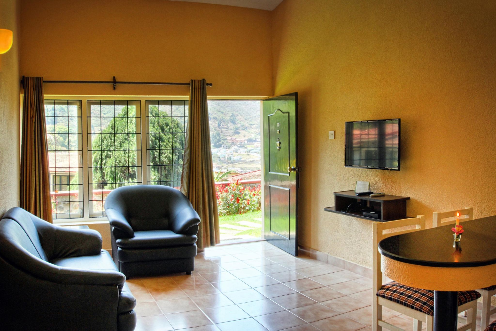 Deluxe 2 Bedroom Cottage