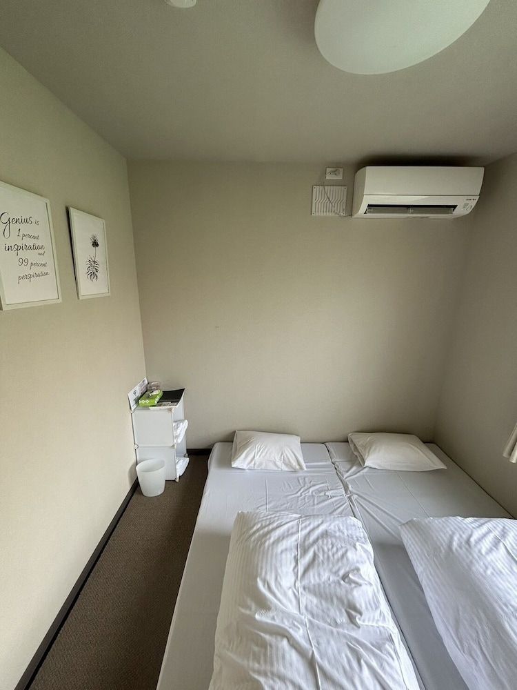 Economy Double or Twin Room, Non Smoking