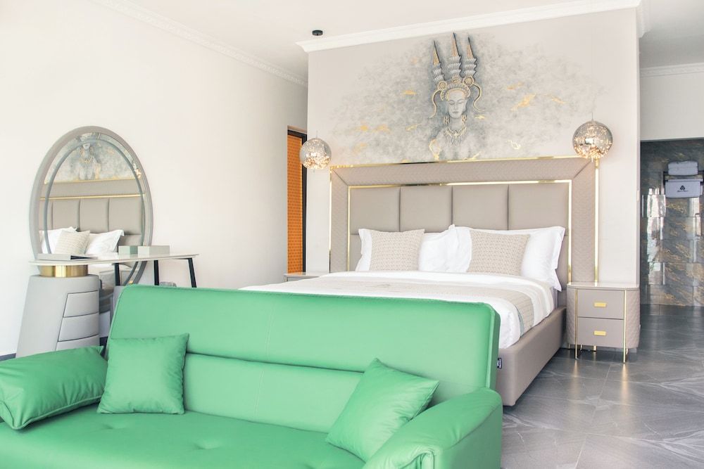 Apsara Resort Koh Rong Superior Suite 2