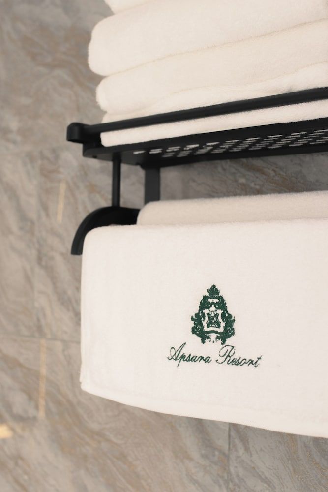 Apsara Resort Koh Rong Standard Suite, 1 Bedroom, Balcony, Hill View 13