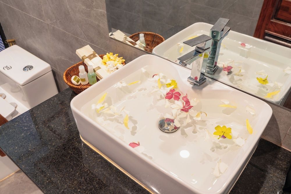 Pich Kunthea Angkor Resort Deluxe Double Room, Balcony, Garden View 33