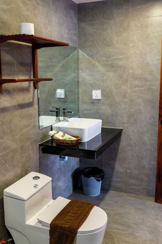 Pich Kunthea Angkor Resort Deluxe Double Room, Balcony, Garden View 25