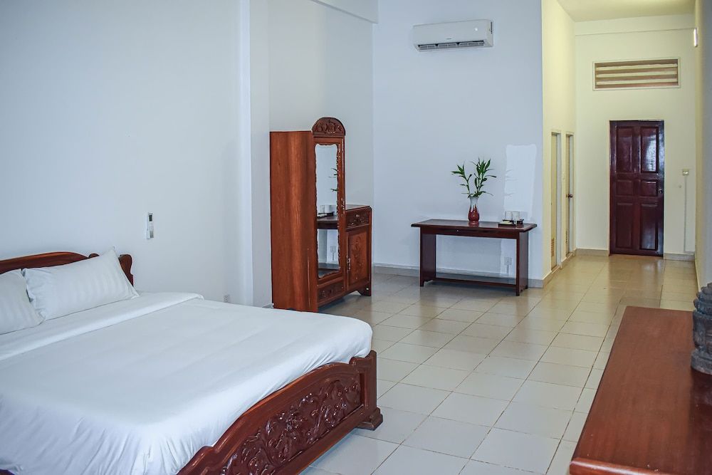 Dara Express by Angkor Green Gardens Standard Room (Double) 2