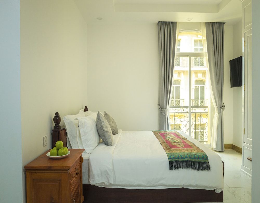 Try Residence The Elysée Koh Pich King Studio 7