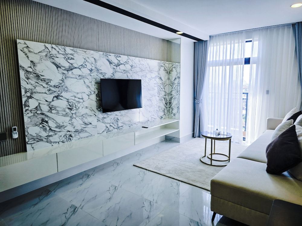 TV-Tower 1 Junior Double Room 8