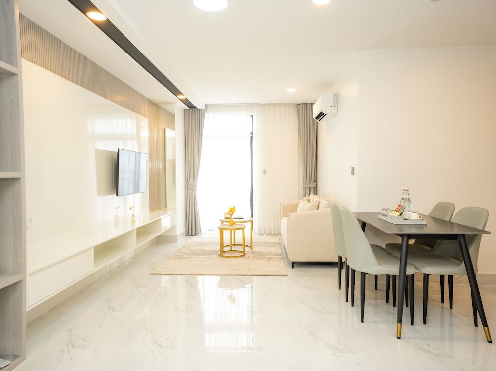 TV-Tower 1 Junior Double Room 11