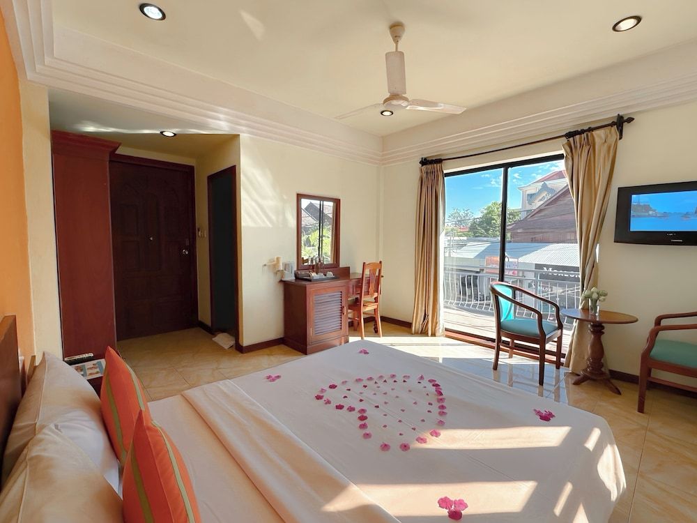 VPlus Hotel Superior Double Room 5