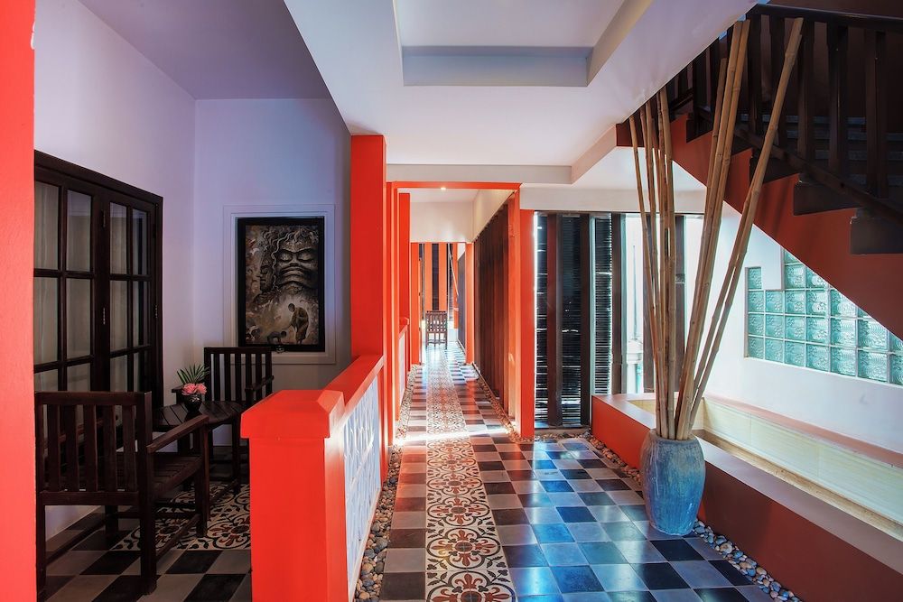 RESIDENCE 1960 Deluxe Double or Twin Room, Bathtub, City View 8