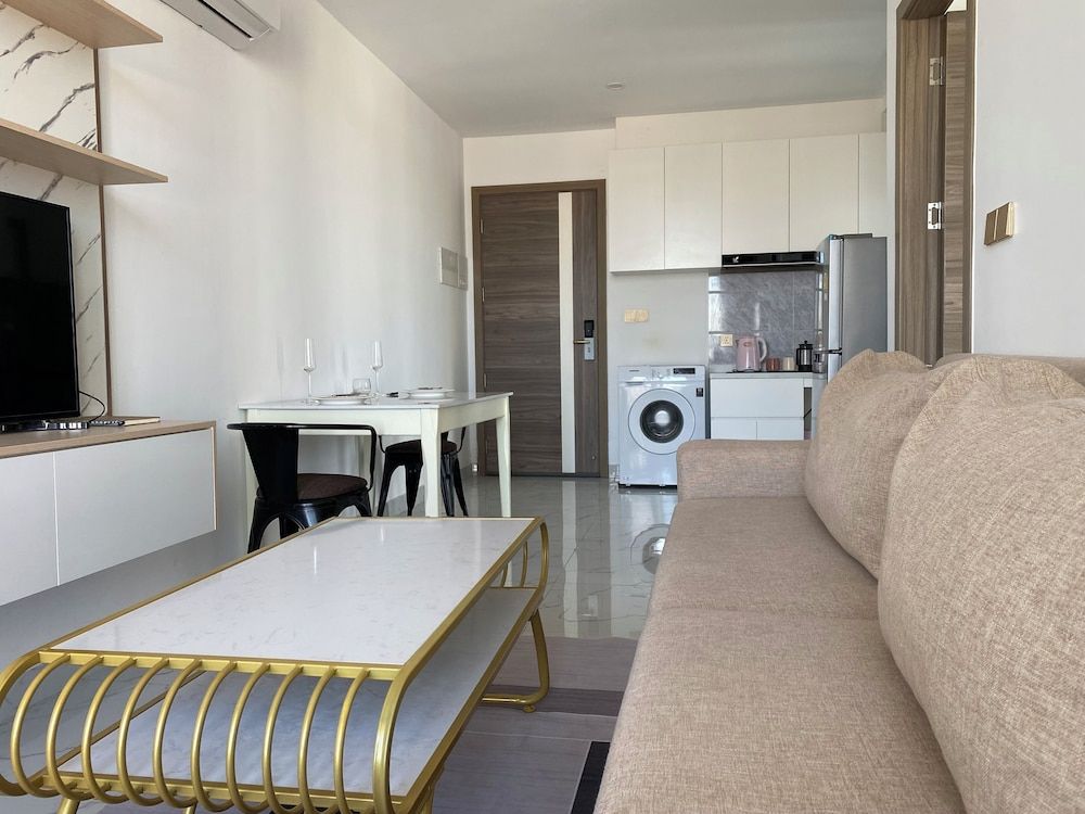 The Vincent Condo Comfort Condo, 1 Bedroom, River View 2