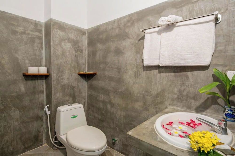 Golden Bayon Boutique Hotel Deluxe Double or Twin Room 3