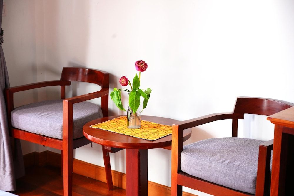 Lion King Boutique Hotel Deluxe Double Room, Balcony, Pool View 3