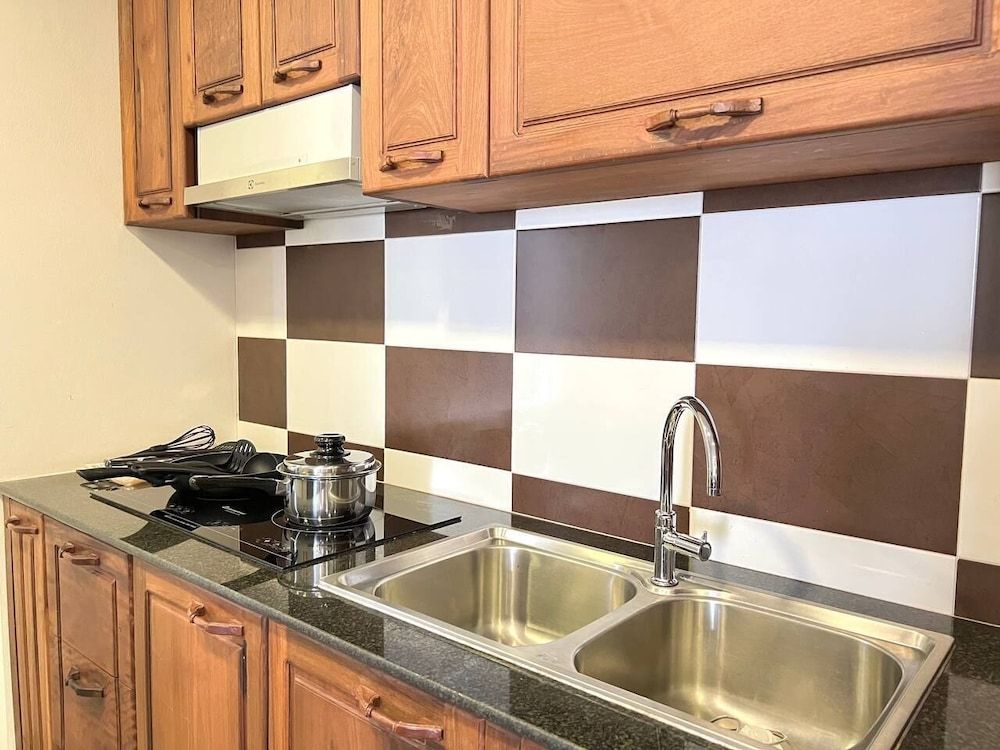 WH Bassac Residence Deluxe Studio 7