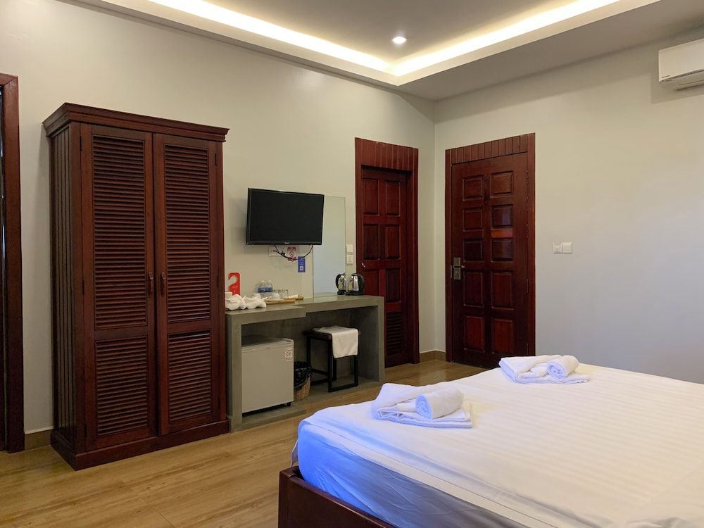 Nico's Hotel 2 Deluxe Room, Pool View 2