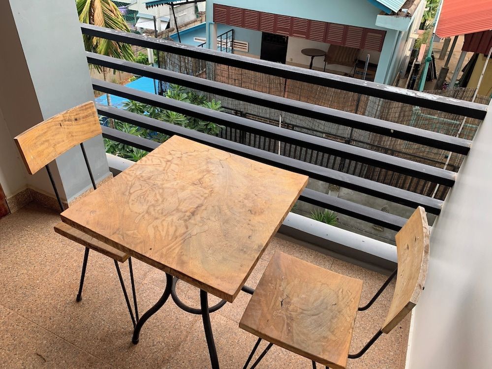 Nico's Hotel 2 Deluxe Room, Pool View 5