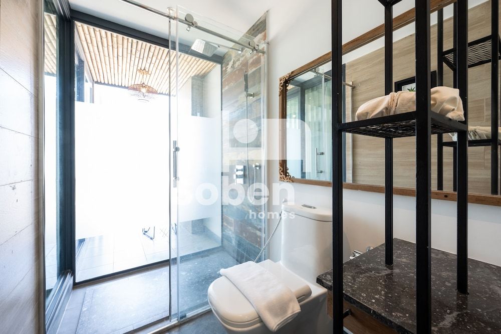 Royal Palace Suites Phnom Penh by Soben Junior Double Room 9