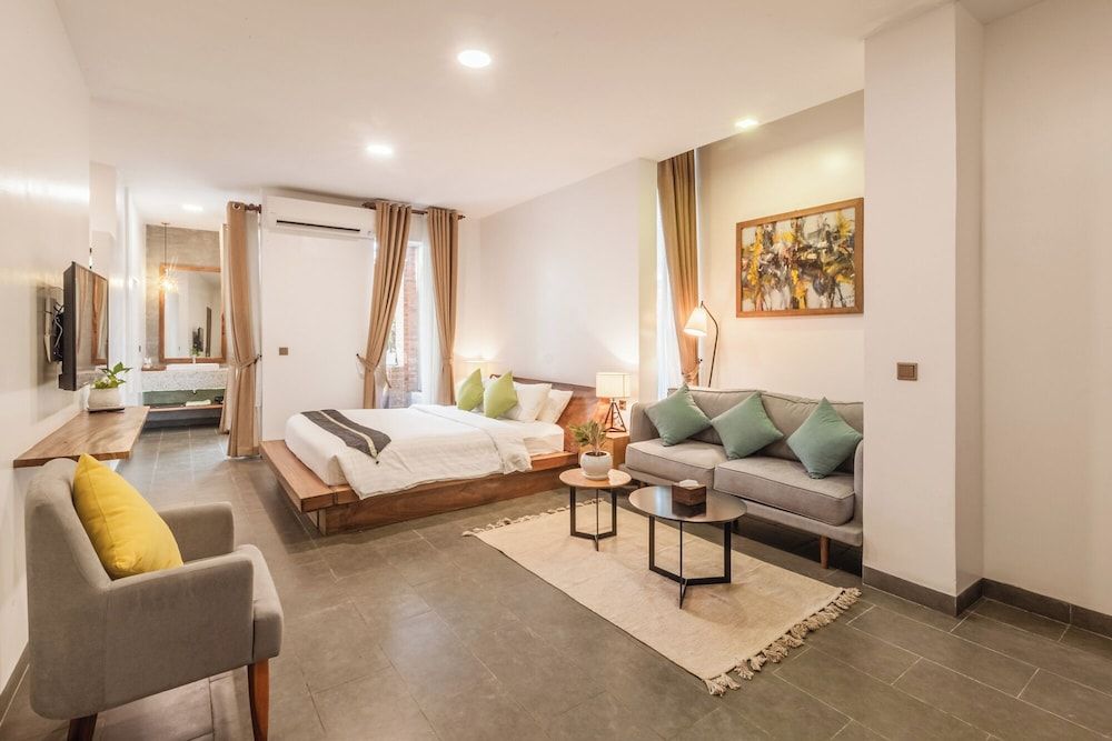 Deluxe Suite