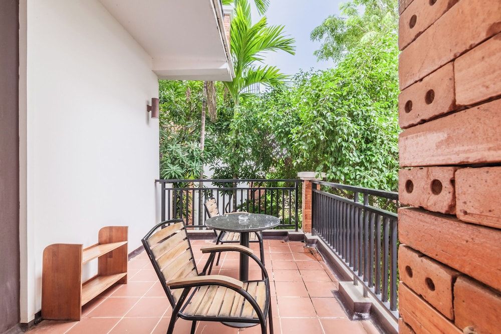 Standard Double or Twin Room, Balcony, Garden View