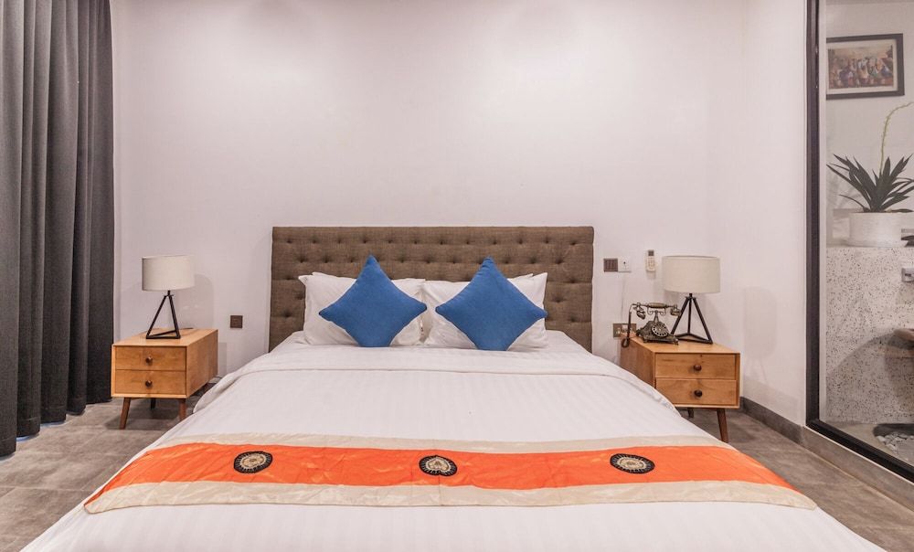Superior Double Room, Balcony, Garden View