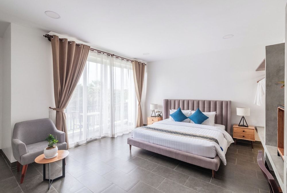 Presidential Suite, Balcony, Garden View