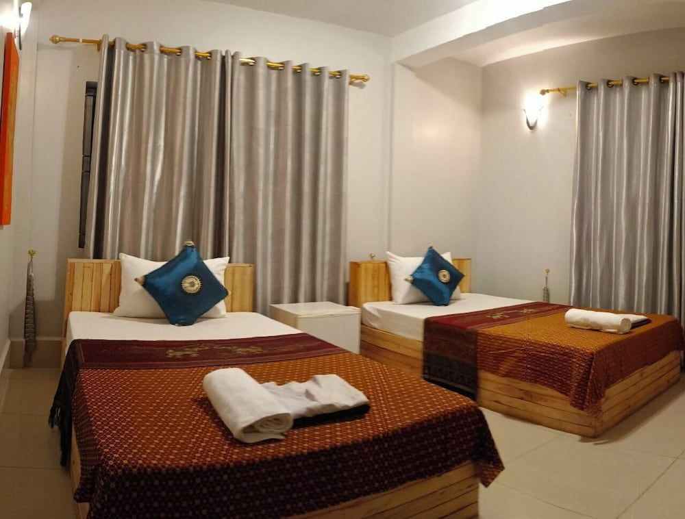 Basic Twin Room