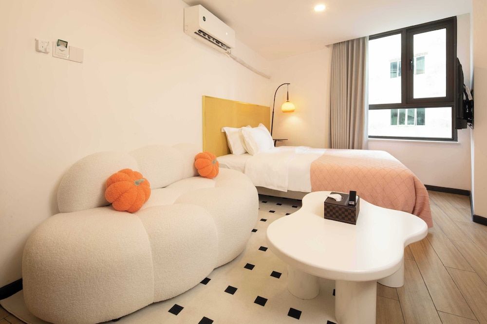 Amanda Hotel Comfort Double Room, 1 Queen Bed 5