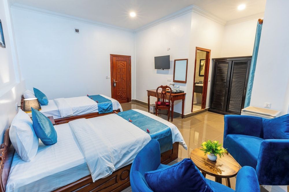 Deluxe Twin Room, City View
