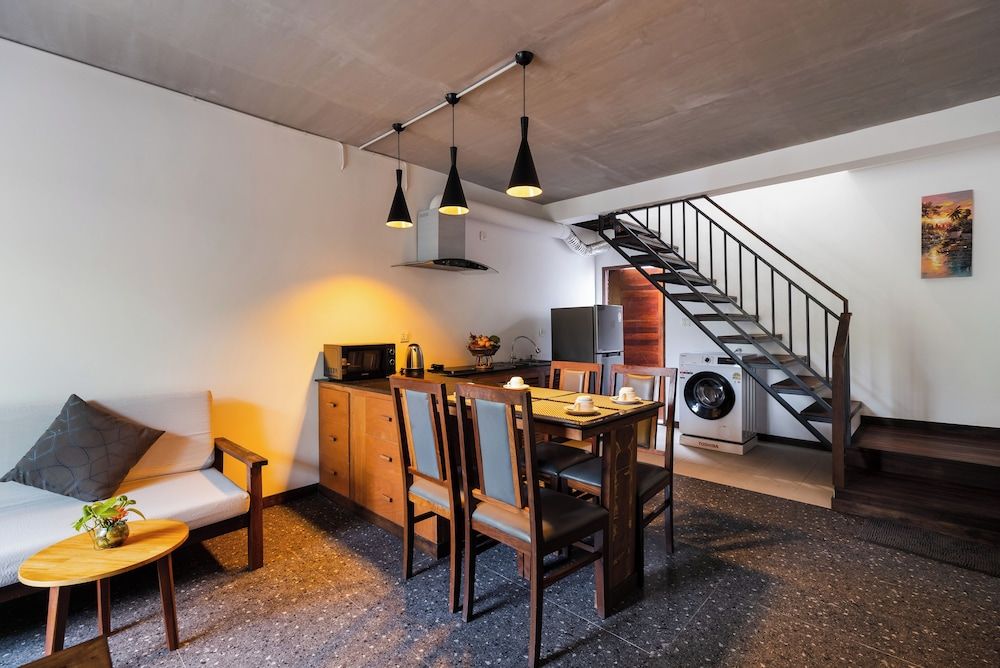 Apartment Green Amazon Classic Apartment, Balcony, Garden View 9