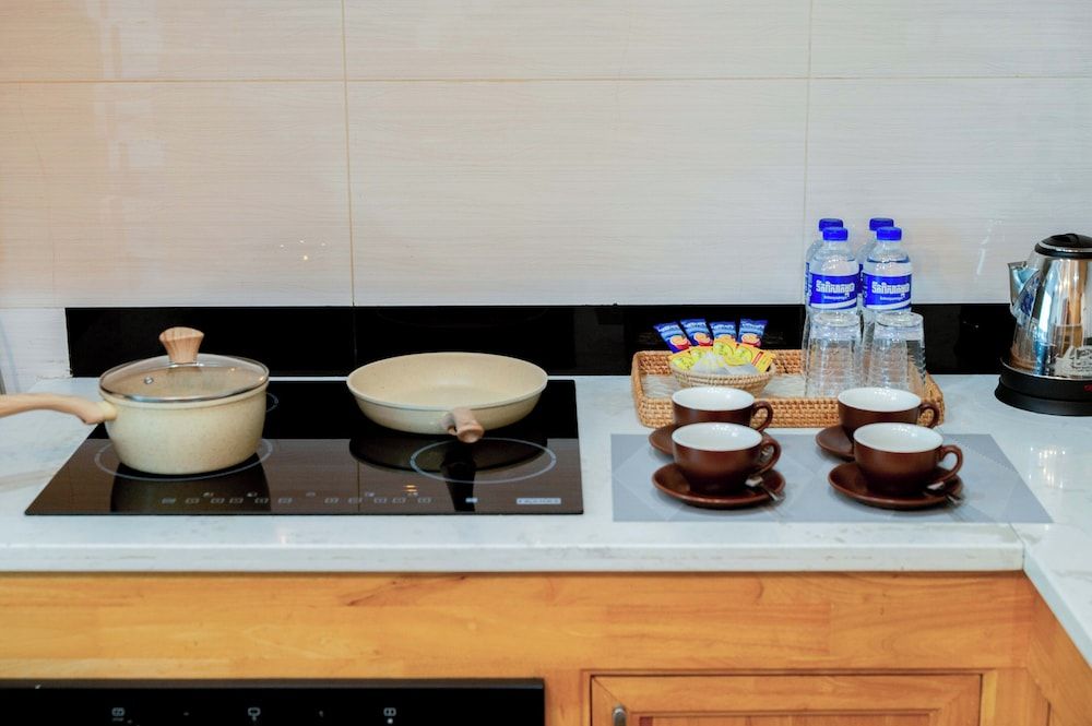 Amana Hotel & Residences Standard Apartment 17